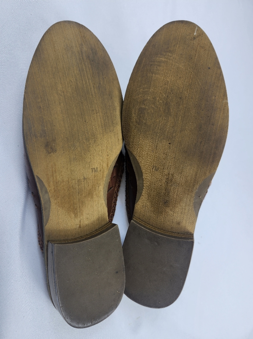 American Eagle Outfitters Brown Leather Woven Slip-On Men’s Shoes - Picture 4 of 5